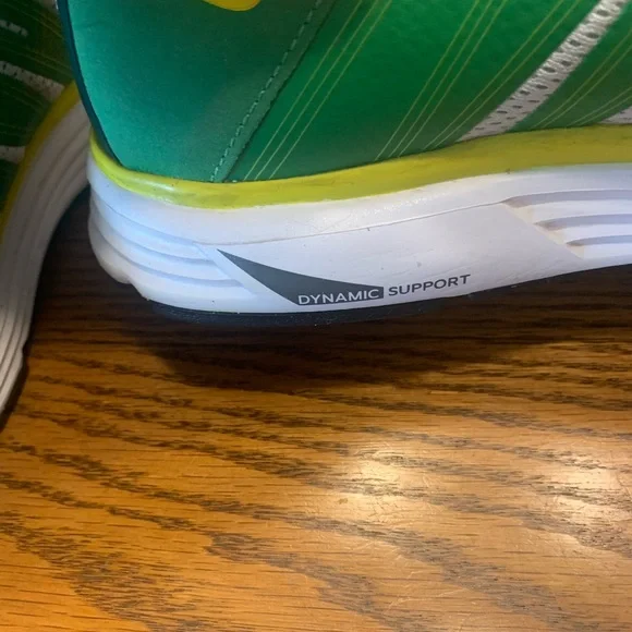 Nike Women’s 12 Green White & Yellow Athletic Running Shoes - Picture 8 of 14